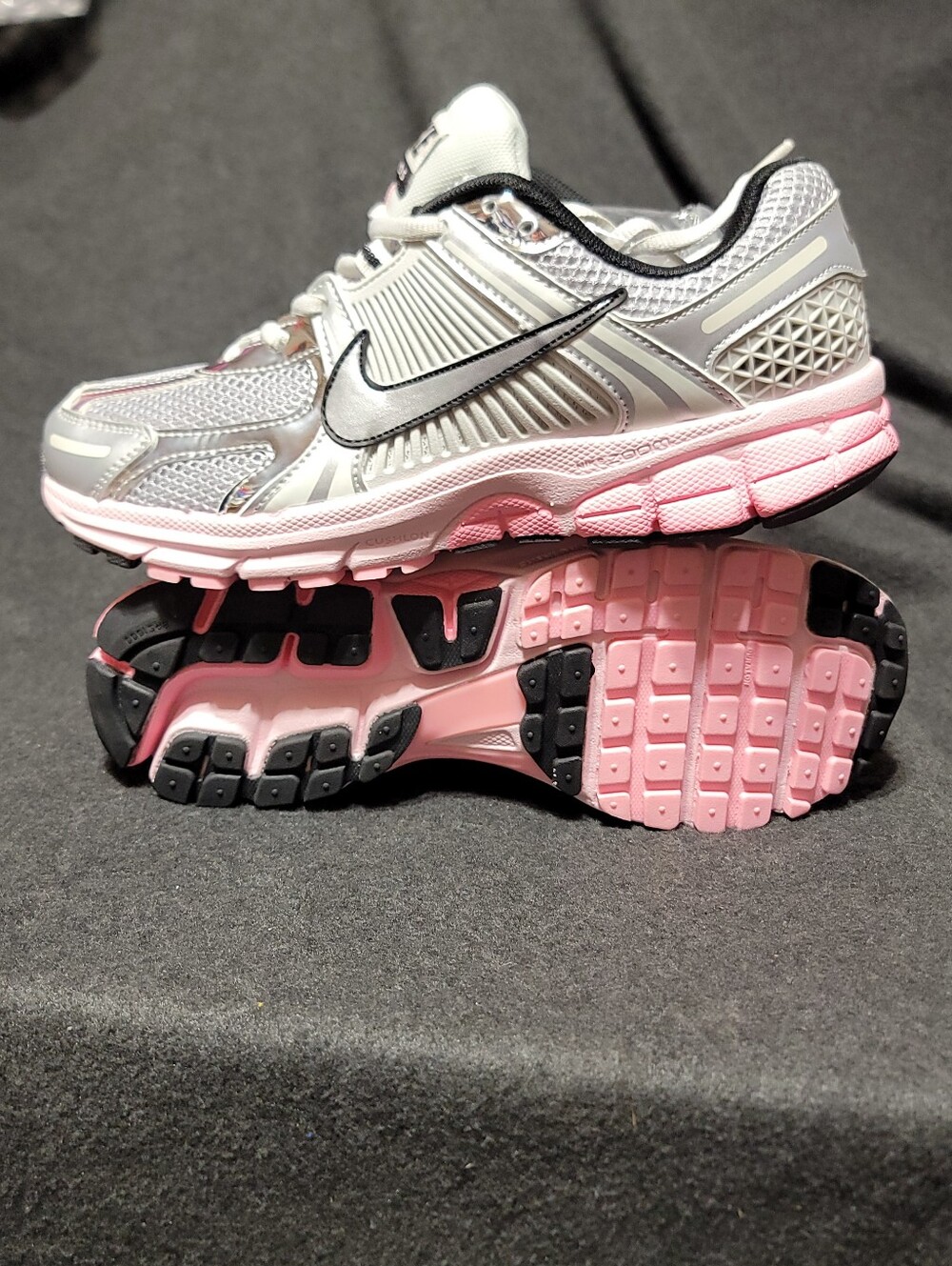 Nike Women's Zoom Vomero 5 'Photon Dust Pink Foam'